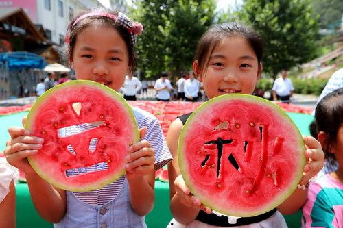 在线吃瓜--今日大赛,今日大赛精彩瞬间大盘点